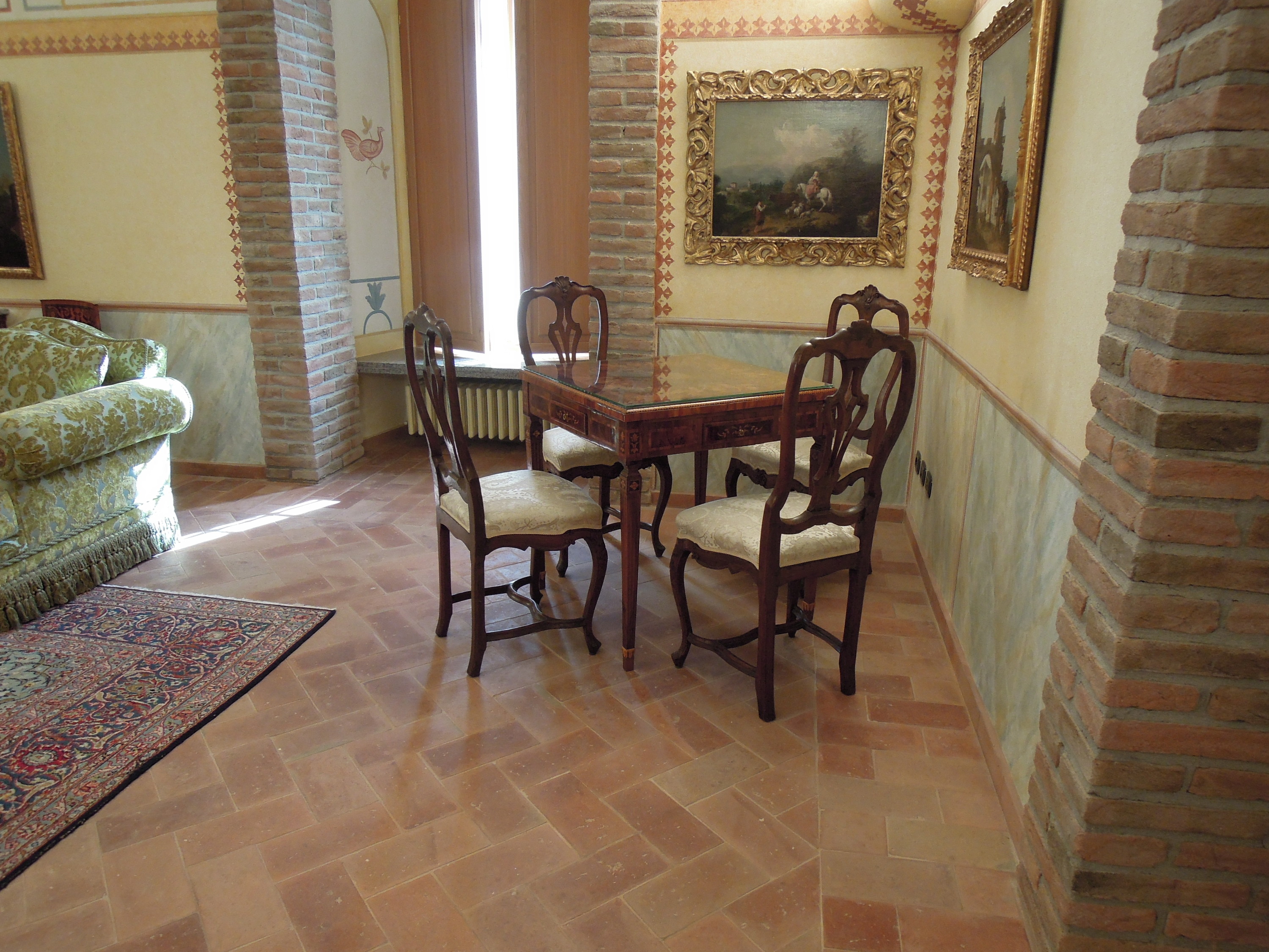 Palazzo Pollenza - Tolentino - FornacePolirone Palazzo Pollenza - Tolentino - FornacePolirone