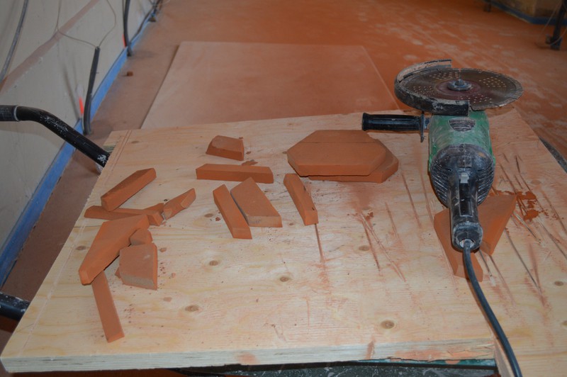 Hôtel des Invalides: Posa del pavimento - FornacePolirone Hôtel des Invalides: Posa del pavimento - FornacePolirone